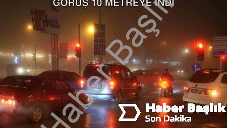 Denizli’de Yoğun Sis Hayatı Felç Etti: Görüş 10 Metreye İndi